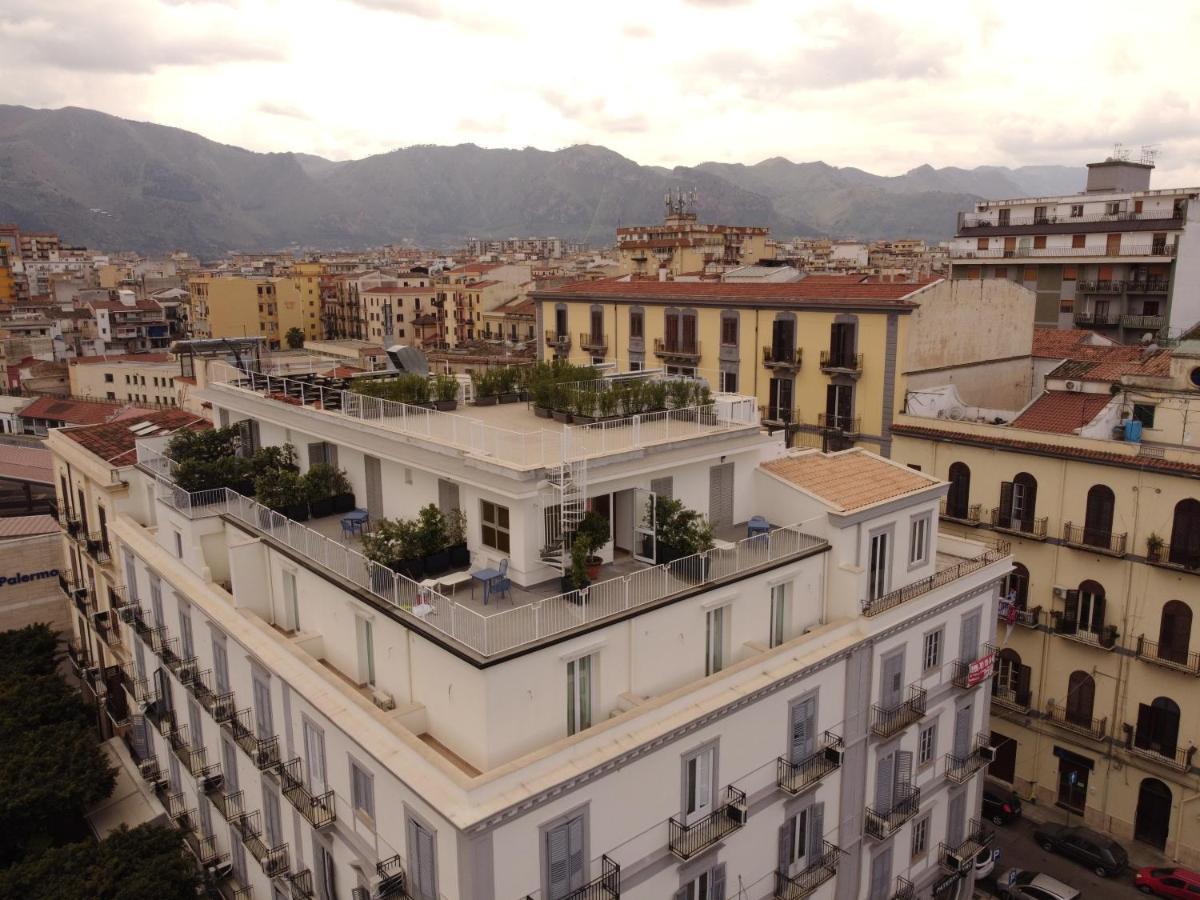 Attico 37 - Comfort Room Con Terrazza Privata Palermo Dış mekan fotoğraf
